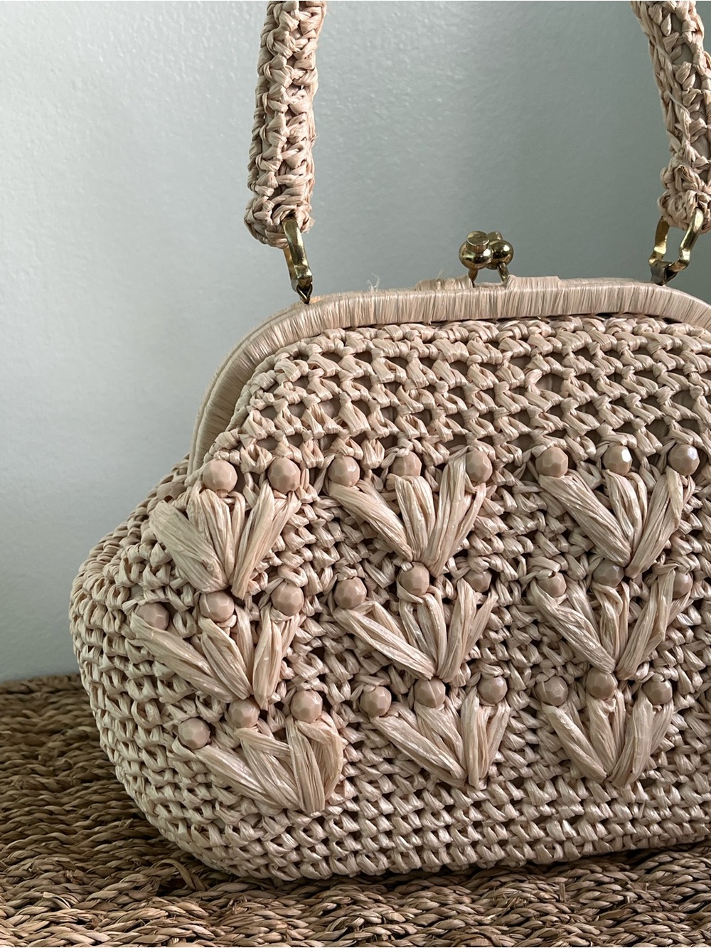 Vintage Goldco Beaded Raffia Kiss Lock Closure Handbag